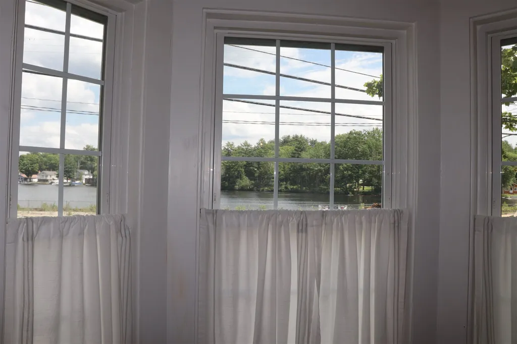 595 White Mountain Highway Milton NH 03851