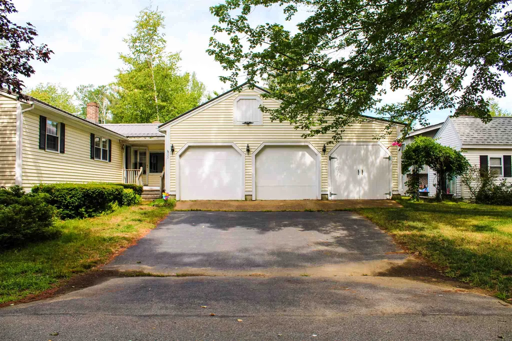 35 Nancy Drive Belmont NH 03220