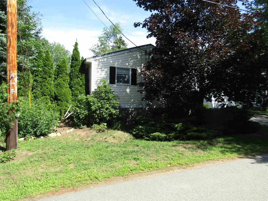 35 Nancy Drive Belmont NH 03220