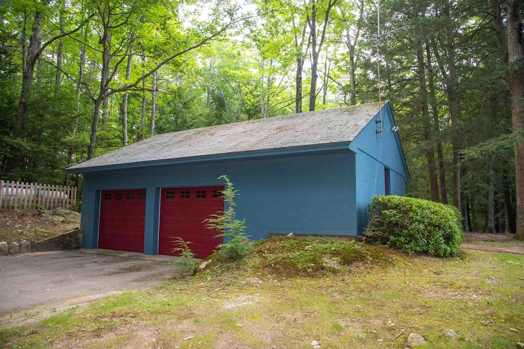 233 Camp School Road Wolfeboro NH 03894