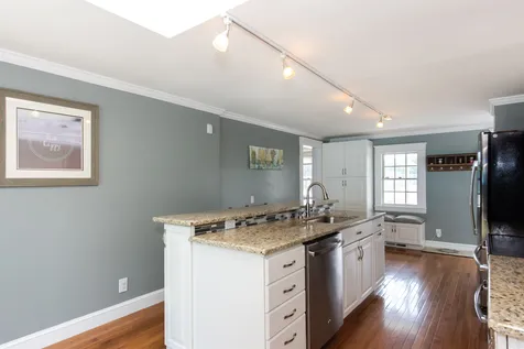 5 Clifford Street Dover NH 03820