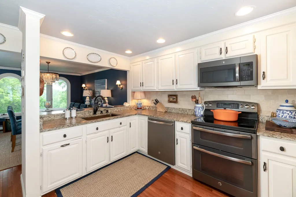 21 Hawk Ridge Road Meredith NH 03253