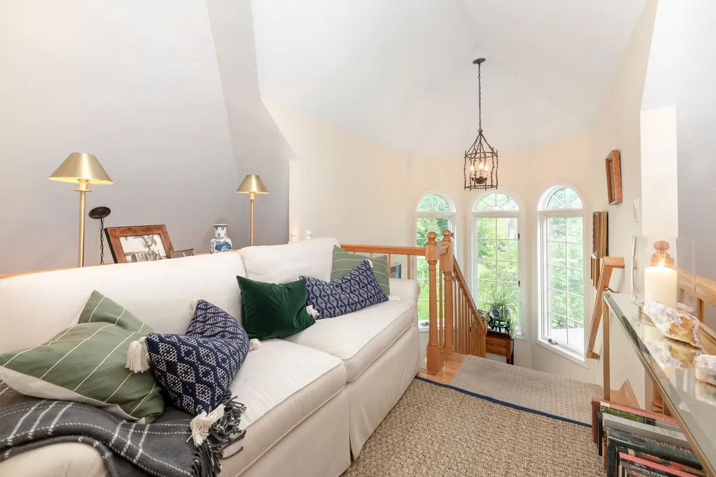 21 Hawk Ridge Road Meredith NH 03253
