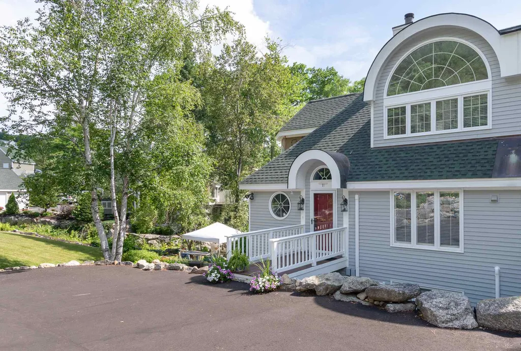 21 Hawk Ridge Road Meredith NH 03253