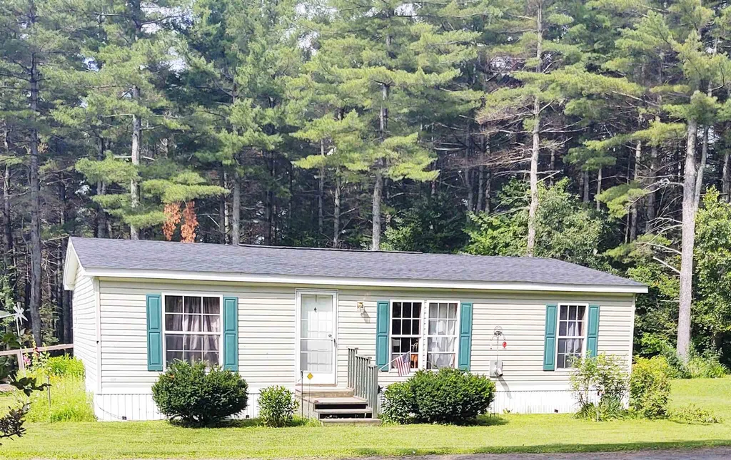 1850 W Corinth Road Washington VT 05675