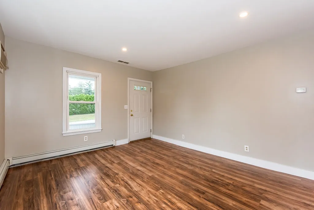 25 Rochester Hill Road Rochester NH 03867