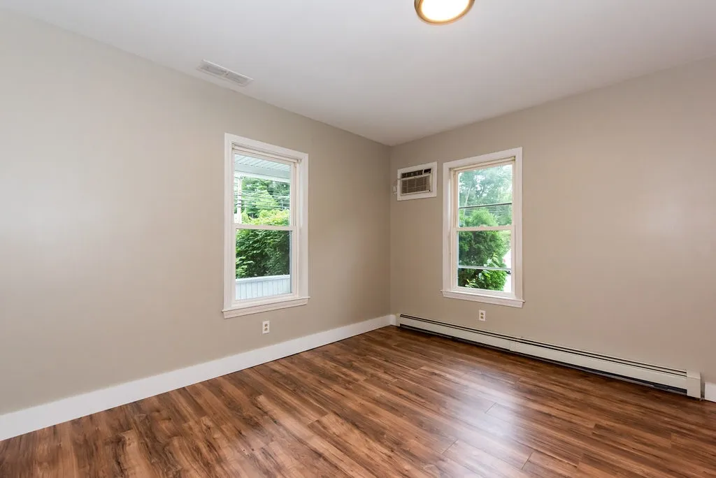 25 Rochester Hill Road Rochester NH 03867