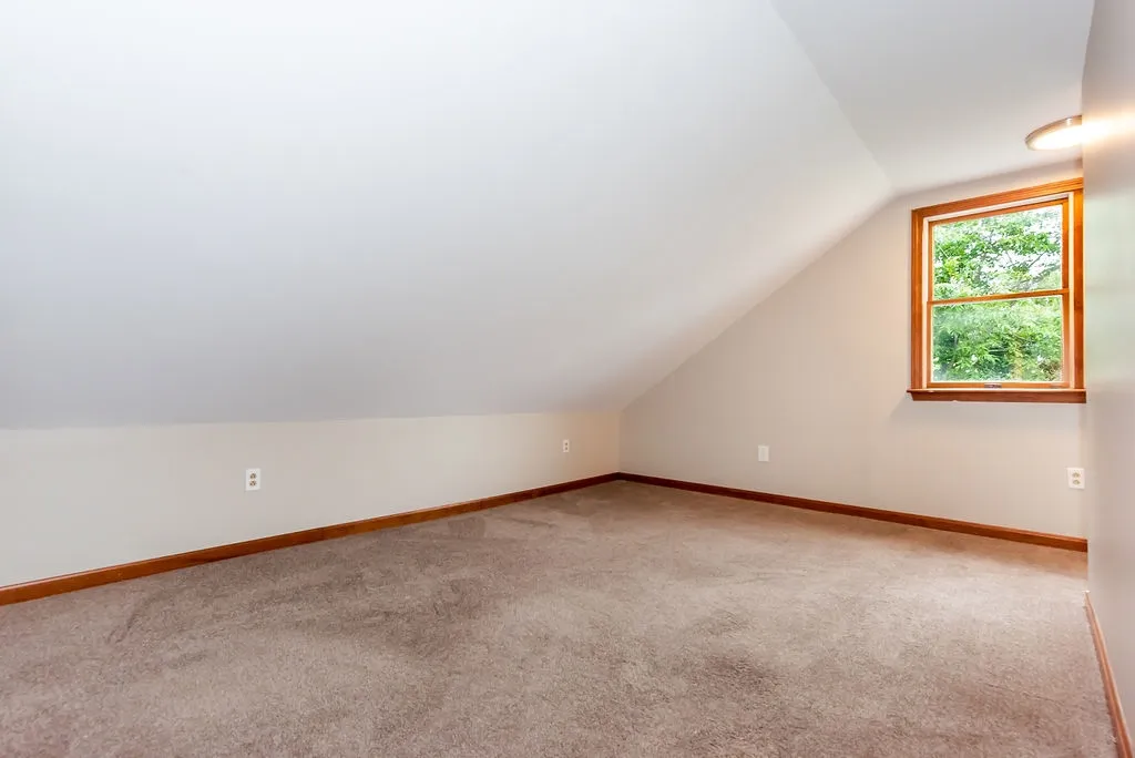 25 Rochester Hill Road Rochester NH 03867