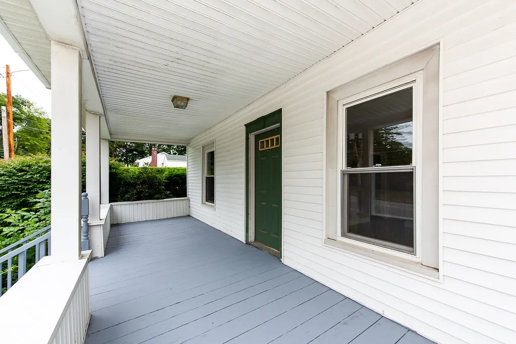 25 Rochester Hill Road Rochester NH 03867