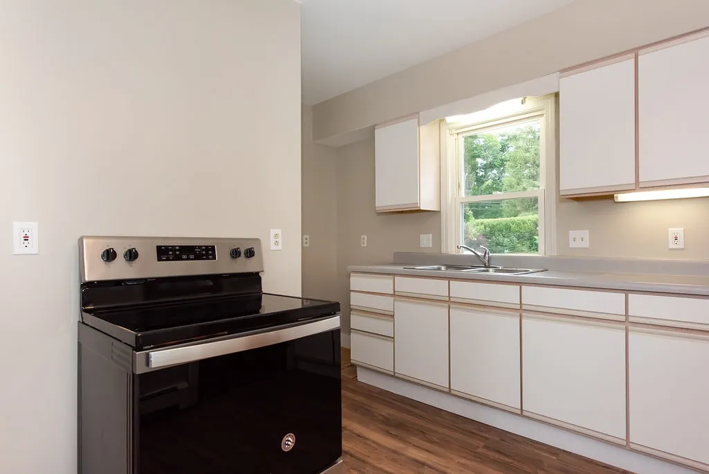 25 Rochester Hill Road Rochester NH 03867