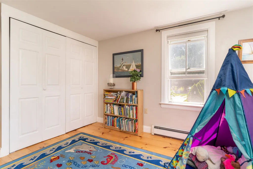 23 Grover Avenue Eliot ME 03903