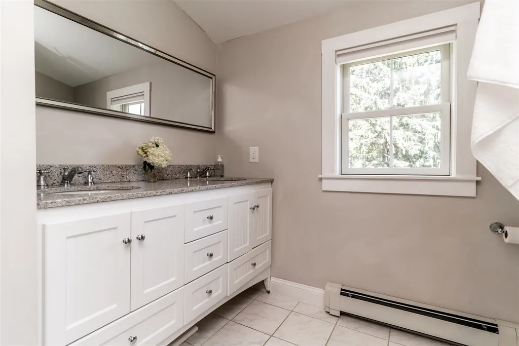 23 Grover Avenue Eliot ME 03903