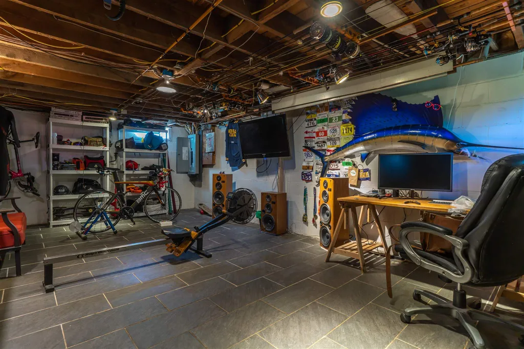 23 Grover Avenue Eliot ME 03903