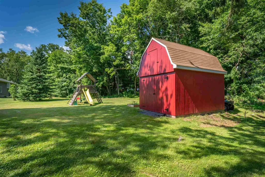 23 Grover Avenue Eliot ME 03903