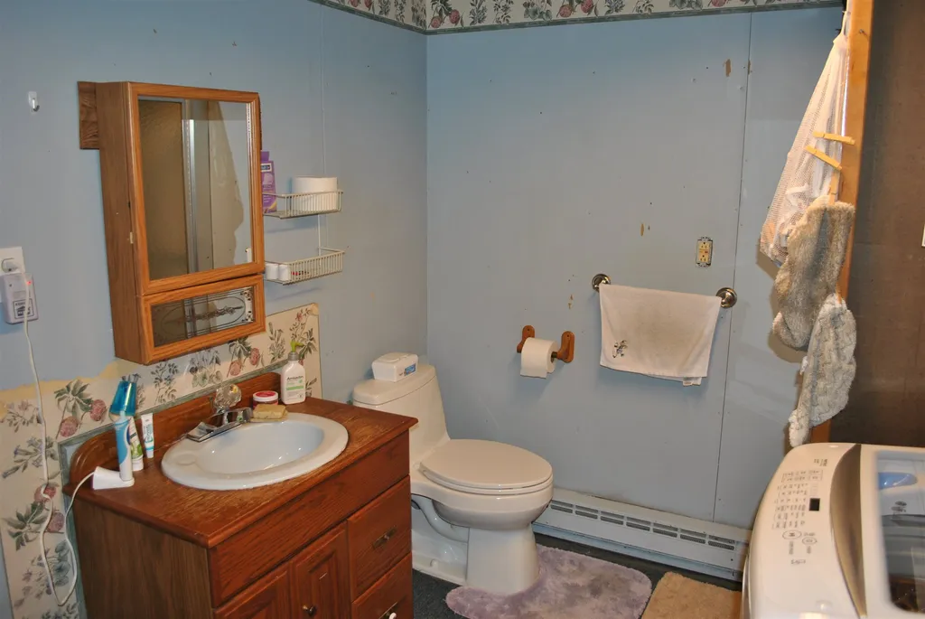 6 Therese Road Salem NH 03079