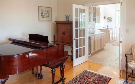 41 Lennon Lane Walpole NH 03608