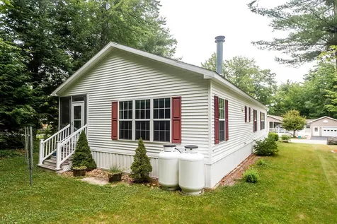 106 Big Bear Road Rochester NH 03868