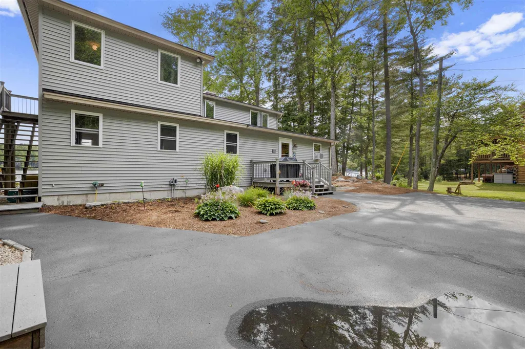 740 Brackett Road Wakefield NH 03872