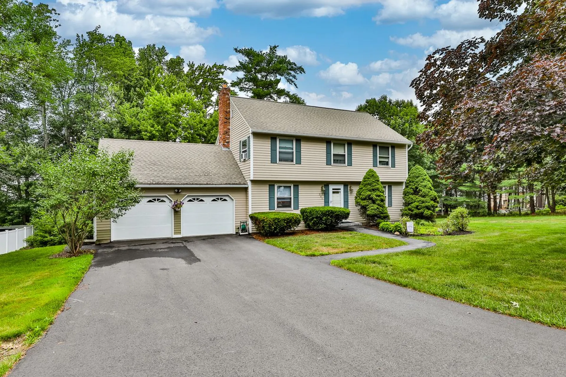 340 Paquette Avenue Manchester NH 03104