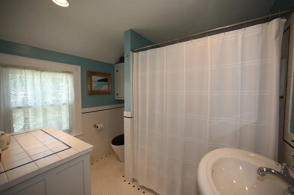 114 Robinson Parkway Burlington VT 05401