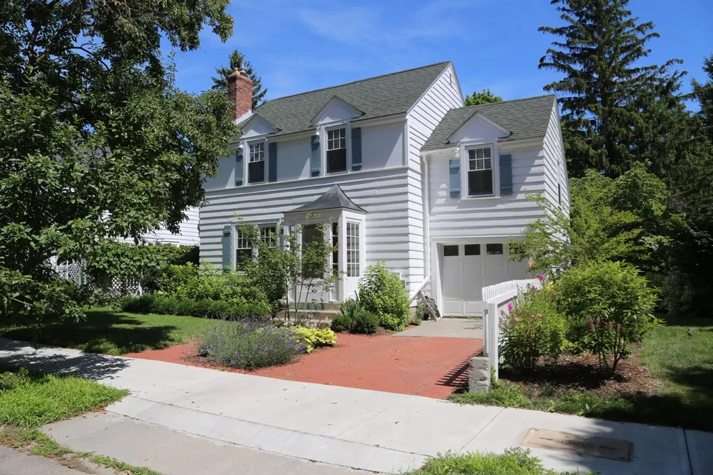 114 Robinson Parkway Burlington VT 05401