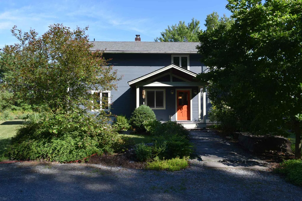195 Ironhorse Road New Haven VT 05472