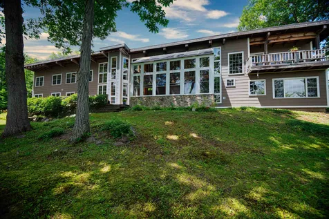 9 Caldwell Lane Lee NH 03861