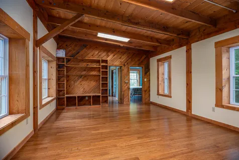 9 Caldwell Lane Lee NH 03861