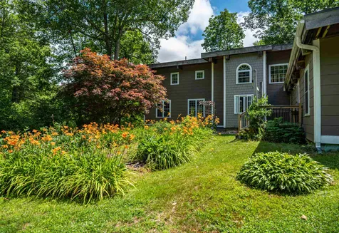9 Caldwell Lane Lee NH 03861