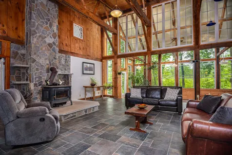 9 Caldwell Lane Lee NH 03861