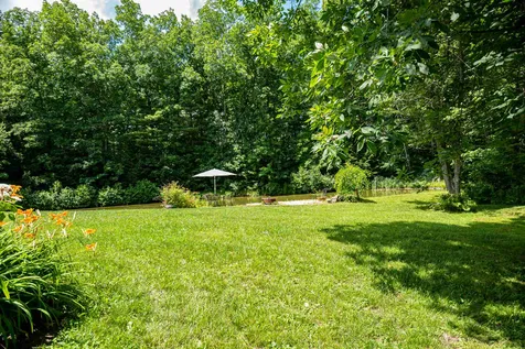 9 Caldwell Lane Lee NH 03861