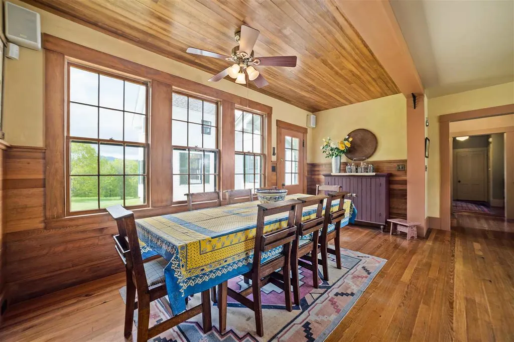 1575 Cleveland Hill Road Tamworth NH 03886