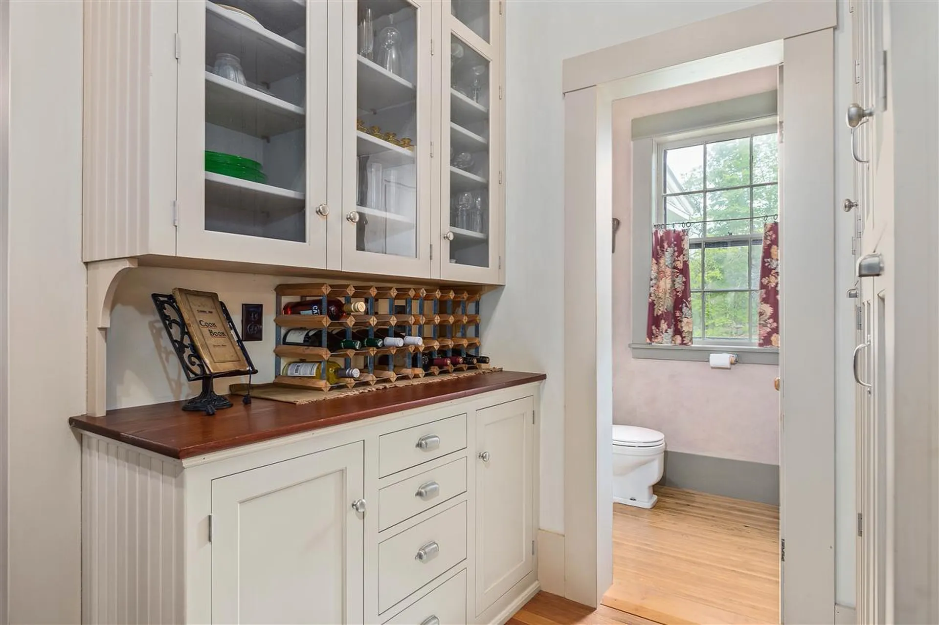 1575 Cleveland Hill Road Tamworth NH 03886