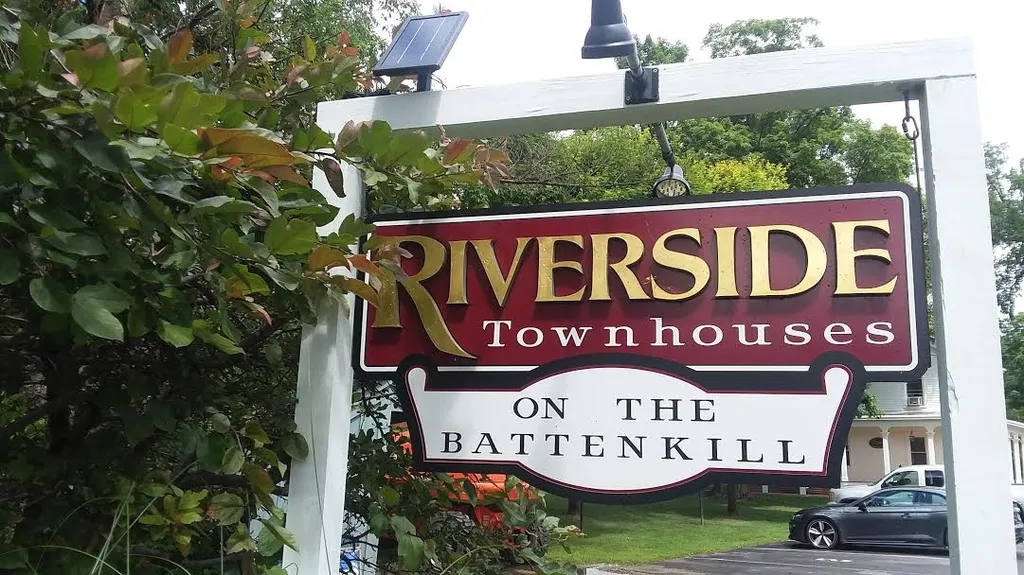 181 Riverside Townhouses Road Manchester VT 05255