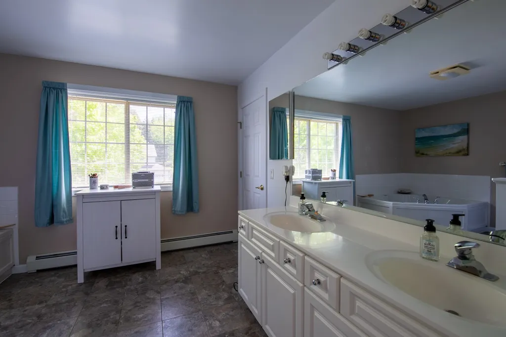 366 Meadowrun Road Williston VT 05495