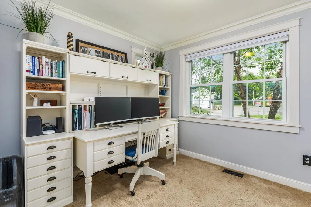 505 Kearsarge Way Portsmouth NH 03801