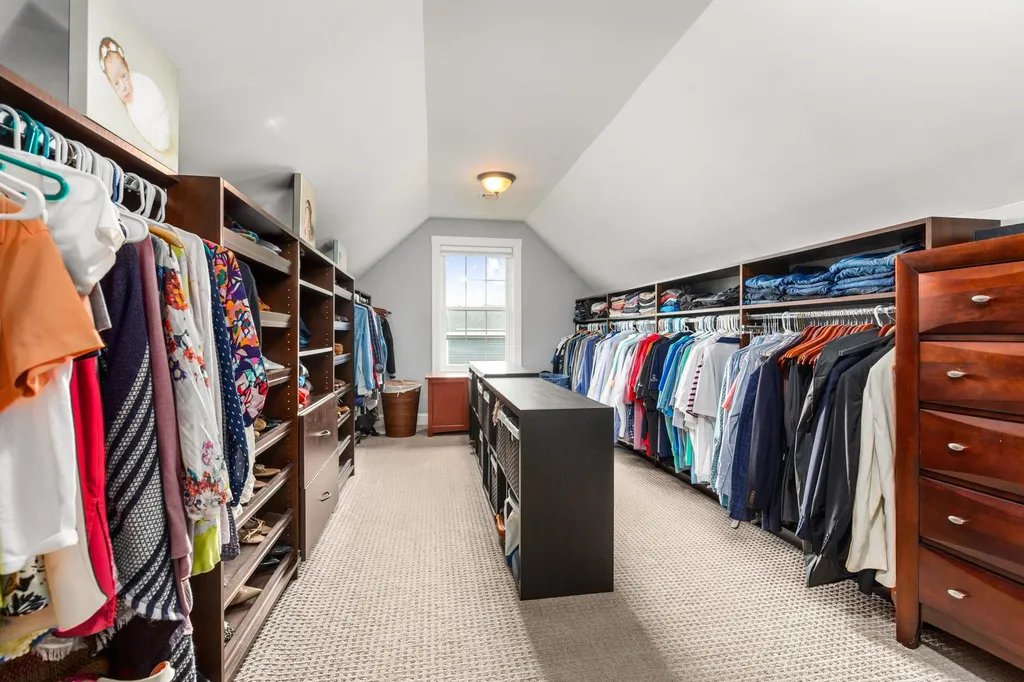 505 Kearsarge Way Portsmouth NH 03801
