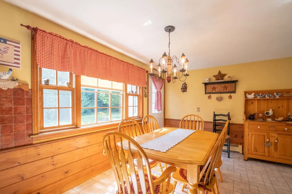 32 Ferrin Street Hill NH 03243