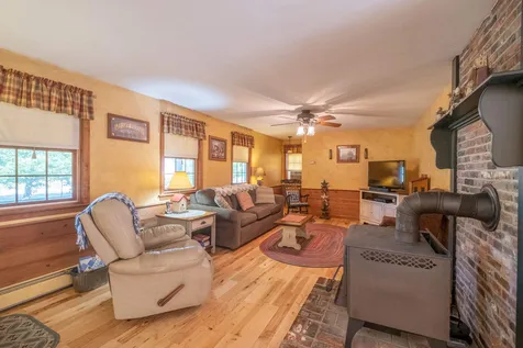 32 Ferrin Street Hill NH 03243