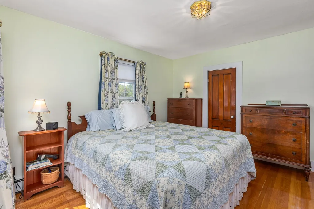 166 Front Street Exeter NH 03833