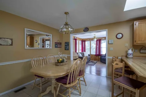 30 Granite Circle Hampstead NH 03841