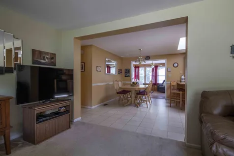 30 Granite Circle Hampstead NH 03841