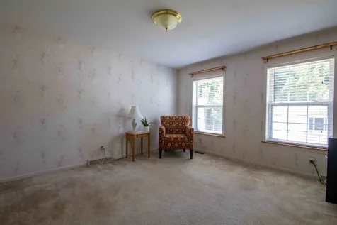 30 Granite Circle Hampstead NH 03841