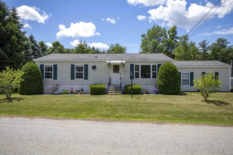 30 Granite Circle Hampstead NH 03841
