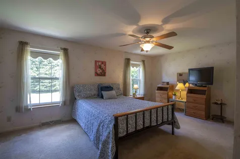 30 Granite Circle Hampstead NH 03841