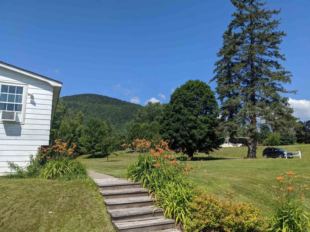 75 Brandy Lee Lane Colebrook NH 03576