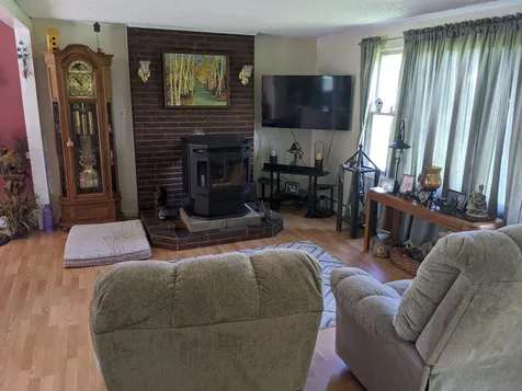 75 Brandy Lee Lane Colebrook NH 03576