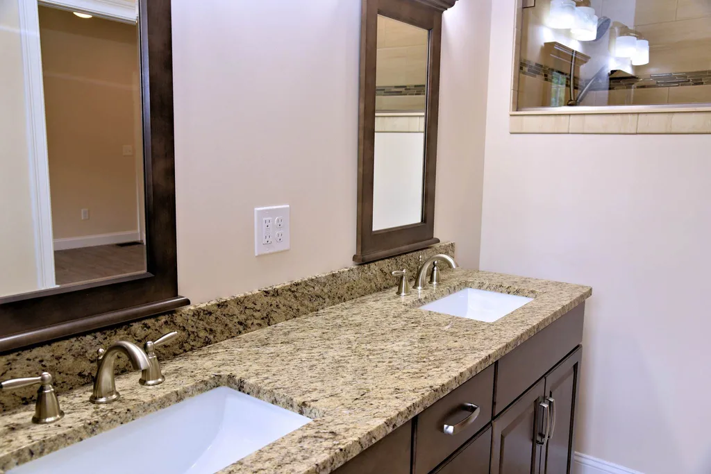 9 Cedar Drive Wolfeboro NH 03894