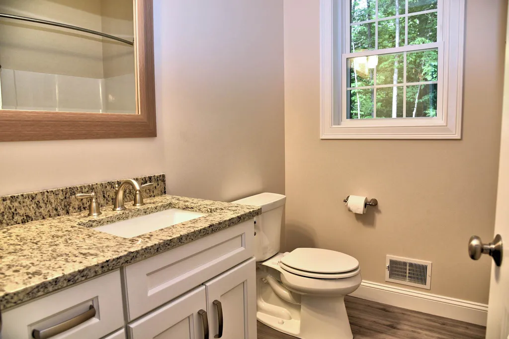 9 Cedar Drive Wolfeboro NH 03894