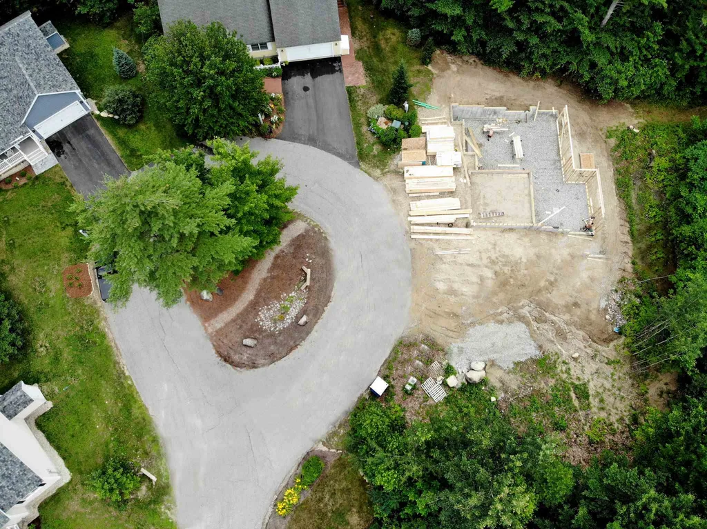 9 Cedar Drive Wolfeboro NH 03894